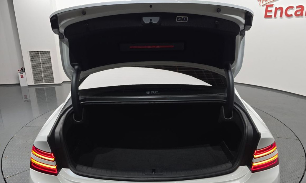 Genesis G80 Gasoline 2.5 Turbo AWD, 2022