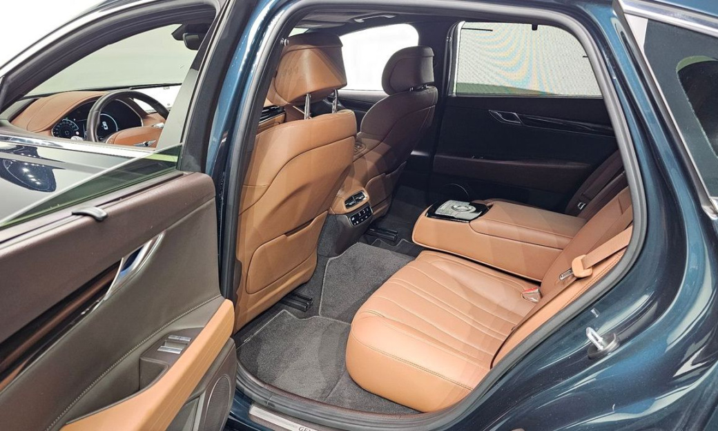 Genesis G80 Gasoline 2.5 Turbo AWD, 2022