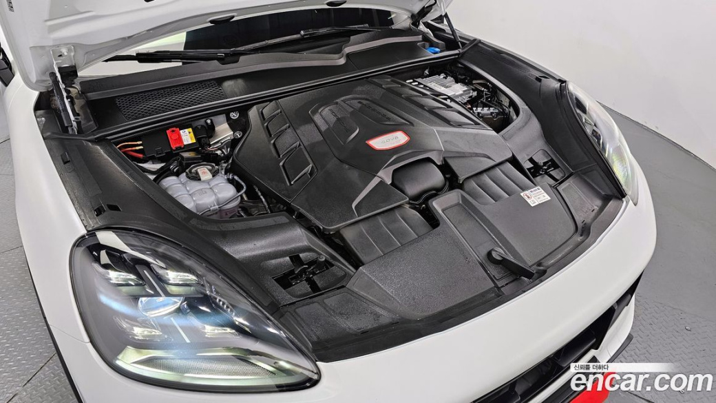 Porsche Cayenne 4.0 Turbo GT Coupe, 2023