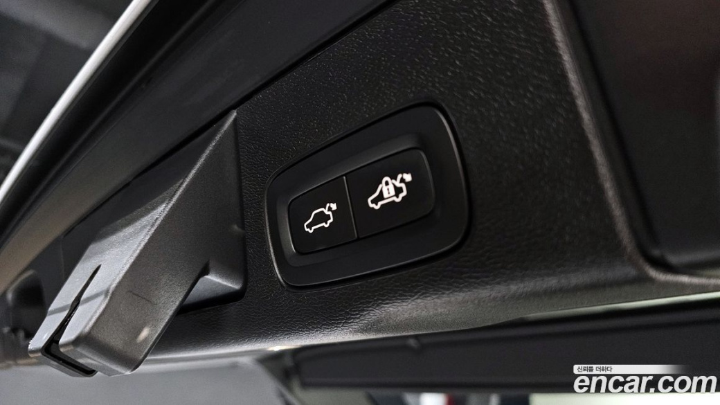 Volvo XC60 B5 Ultimate Bright, 2024