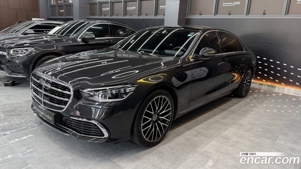 Mercedes-Benz S-Class S450L 4MATIC, 2025