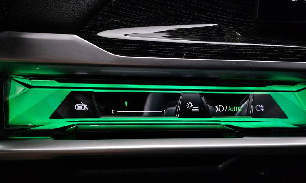 BMW 7-Series 740i xDrive M Sport, 2025