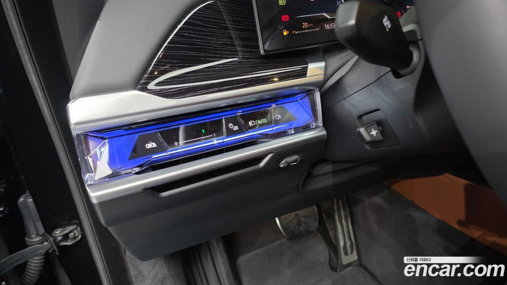 BMW 7-Series 740d xDrive M Sport, 2025