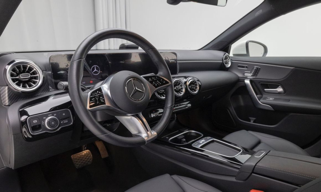 Mercedes-Benz A-Class A220 Hatchback, 2025