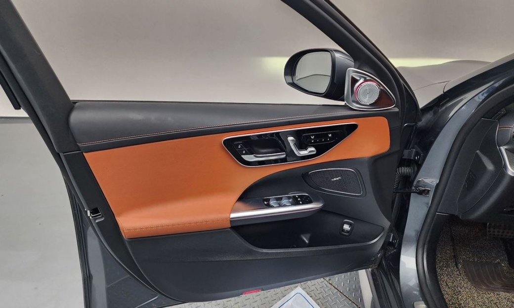 Mercedes-Benz C-Class C300 AMG Line, 2022