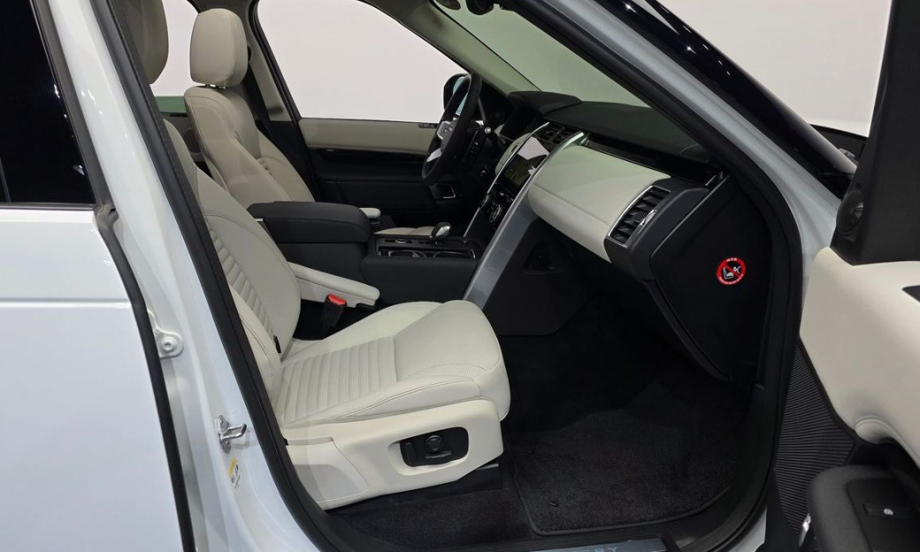 Land Rover Discovery D250 S, 2024