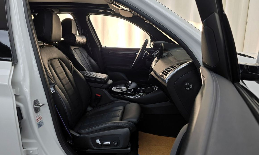BMW X3 xDrive 20i M Sports Pro, 2022