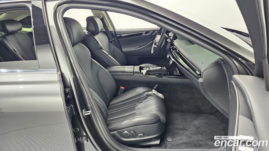 Genesis G80 Gasoline 2.5 Turbo AWD, 2022