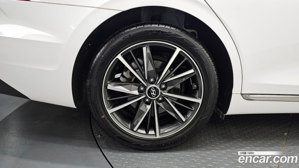 Hyundai Grandeur 2.5, 2023