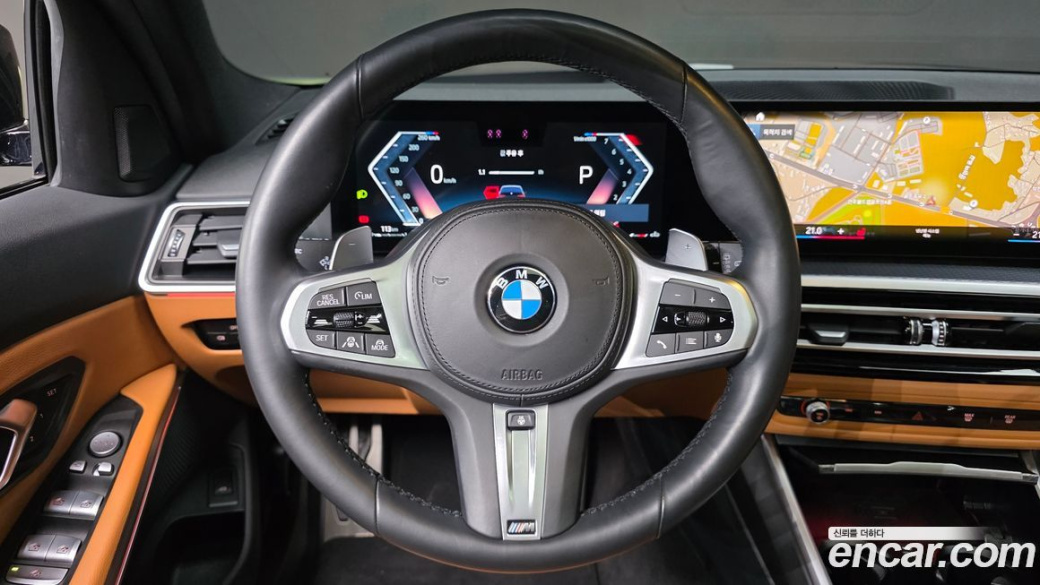 BMW 3-Series 320i Touring M Sports, 2023