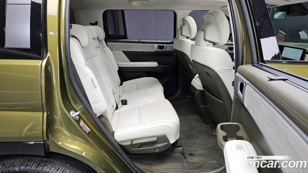 Hyundai Santafe Gasoline 2.5T 4WD, 2025