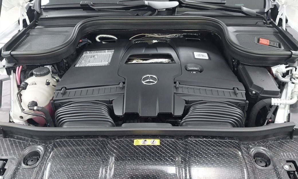 Mercedes-Benz GLS-Class Maybach GLS600 4MATIC, 2025