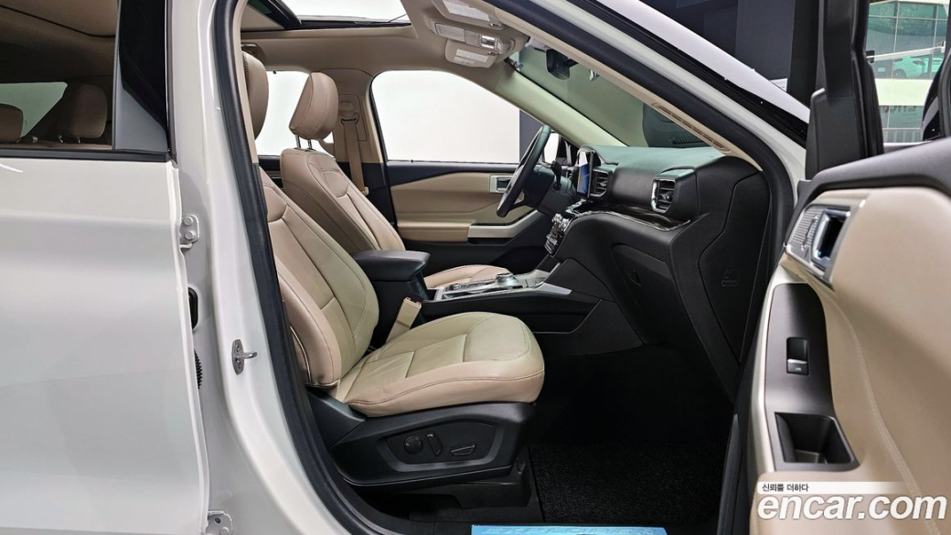 Ford Explorer 2.3 LimIted 4WD, 2022