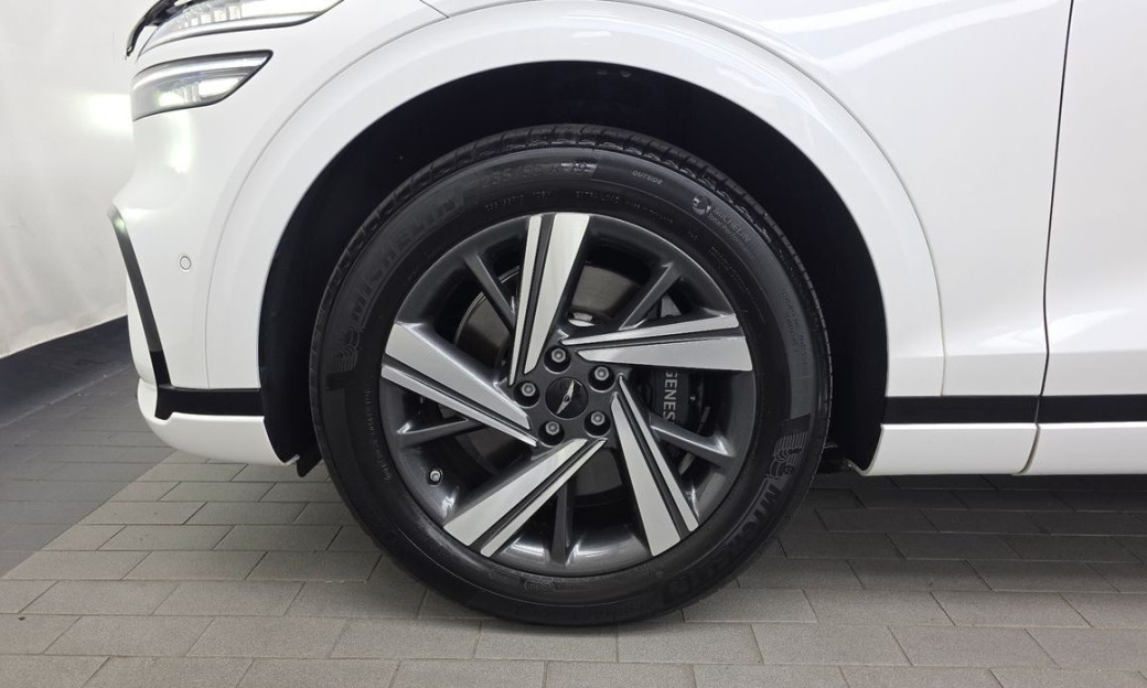 Genesis GV70 2.5T Gasoline AWD, 2025