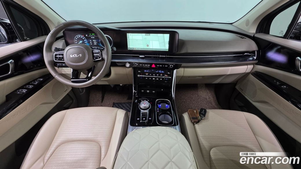 Kia Carnival 9-Seater Hi-Limousine, 2023
