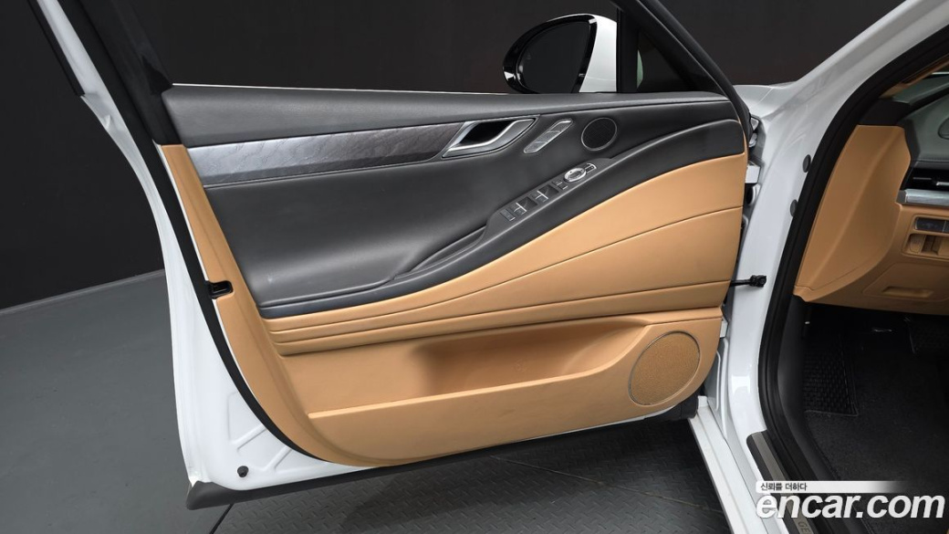 Genesis G80 Gasoline 2.5 Turbo AWD, 2023