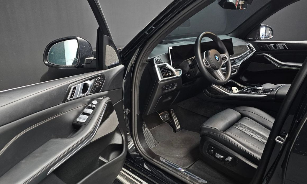 BMW X7 xDrive 40i M Sport 6STR, 2025