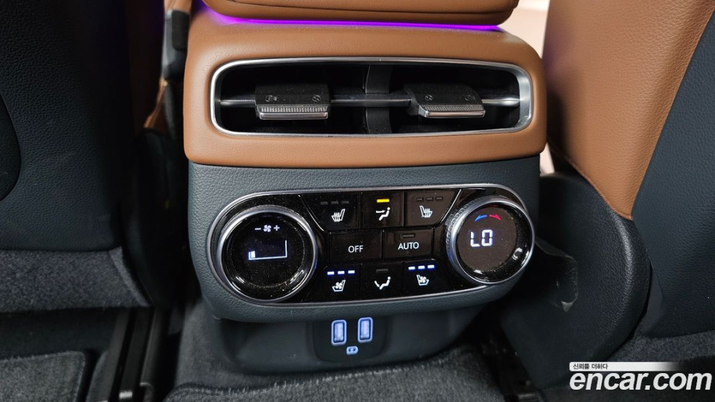 Genesis GV70 2.5T Gasoline 2WD, 2024