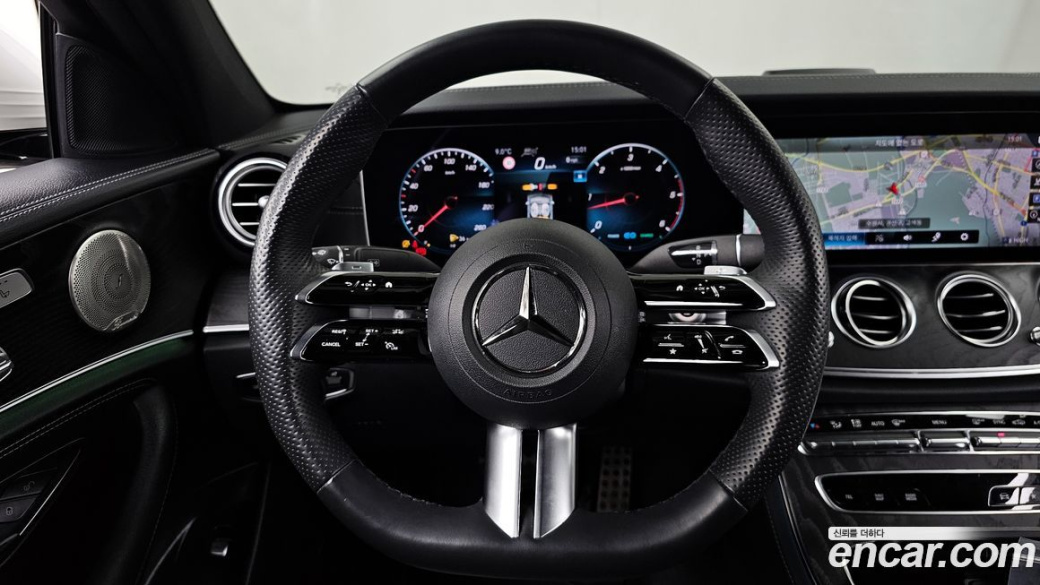 Mercedes-Benz E-Class E220d 4MATIC AMG Line, 2023