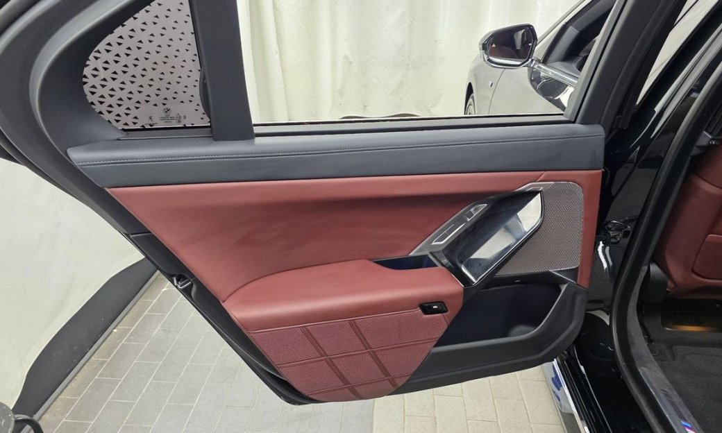 BMW 7-Series 740d xDrive M Sport, 2024