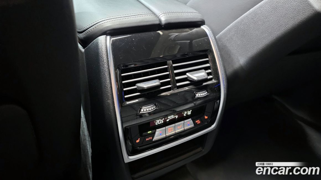 BMW X5 xDrive 40i xLine, 2024
