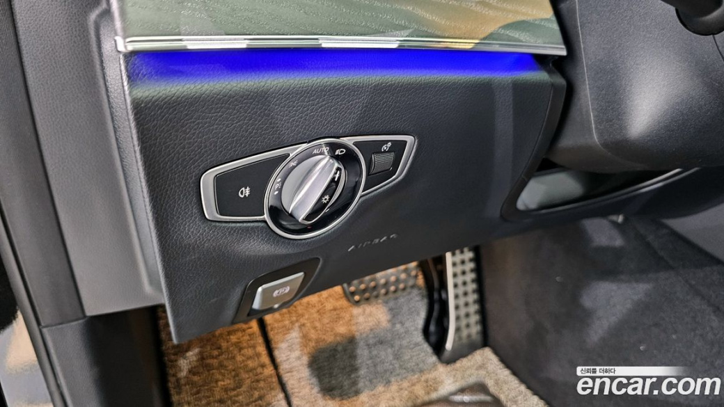 Mercedes-Benz E-Class E350 4MATIC AMG Line, 2021