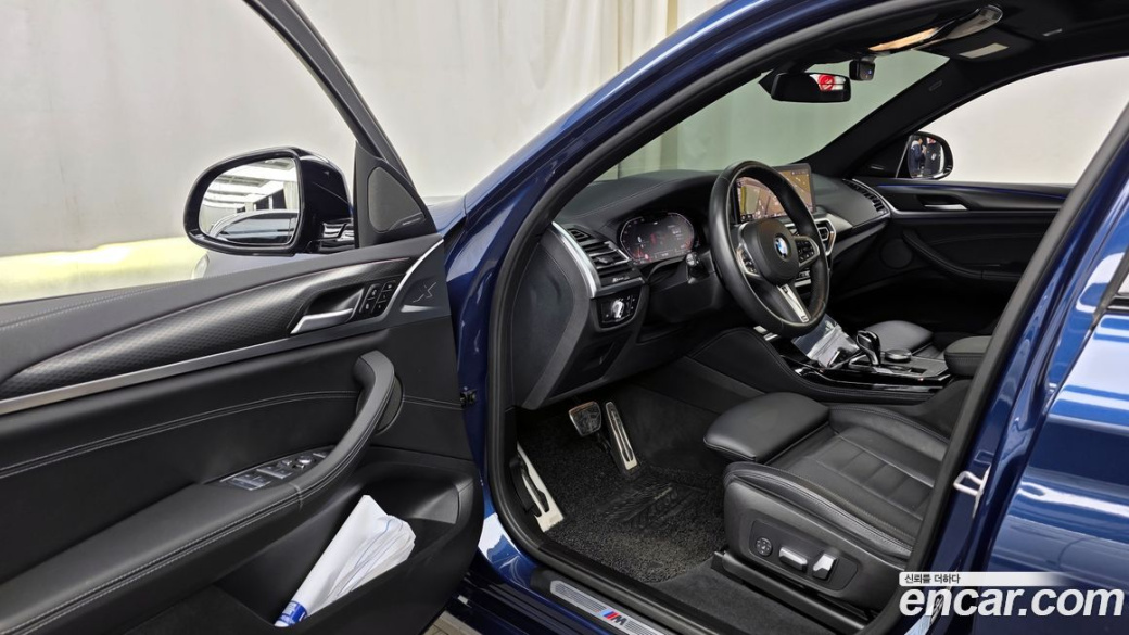 BMW X4 xDrive20i M Sports Pro, 2022