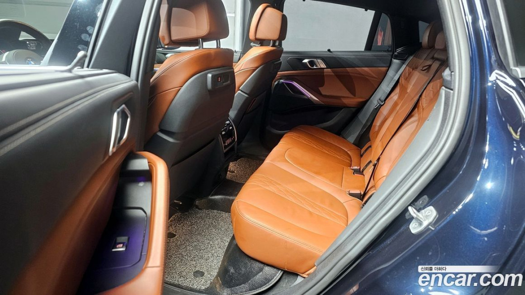 BMW X6 xDrive40i M Sport, 2022
