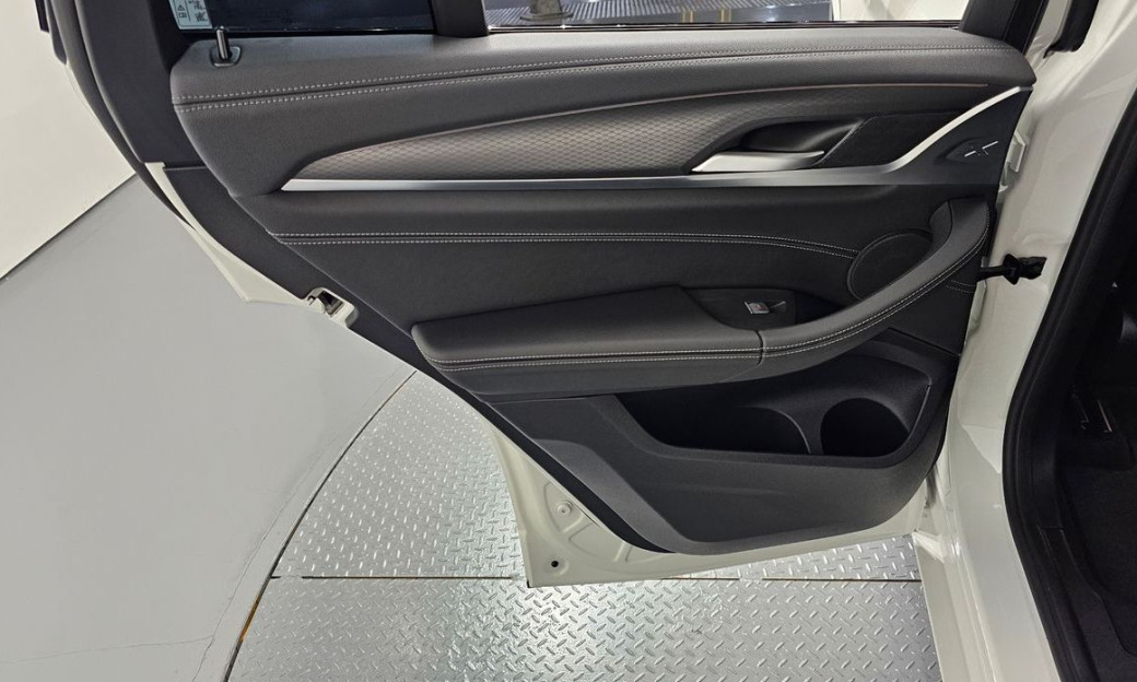 BMW X4 xDrive20d M Sport, 2025
