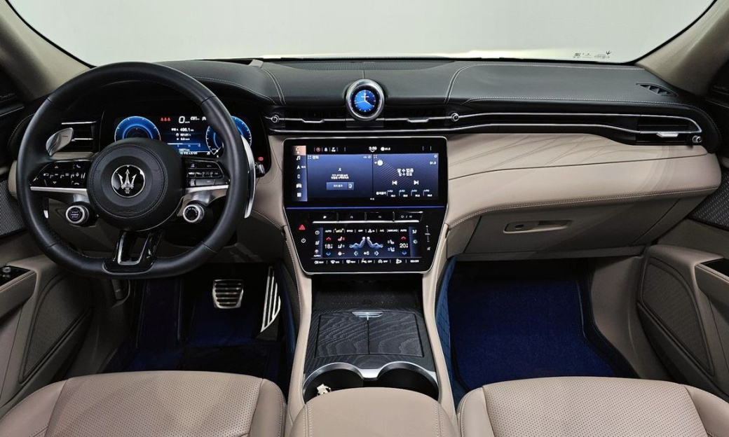 Maserati Grecale 2.0 AWD GT, 2023