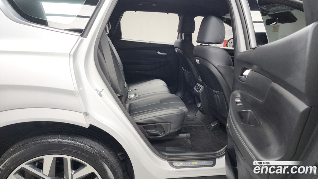 Hyundai Santafe Gasoline 2.5T 2WD, 2023