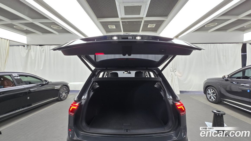 Volkswagen Tiguan 2.0 TDI Prestige, 2023
