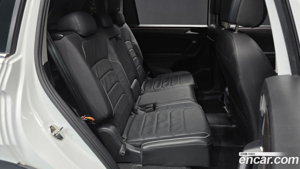 Volkswagen Tiguan 2.0 TSI Prestige, 2023