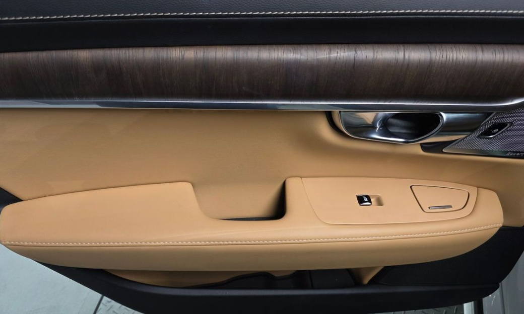 Volvo S90 B6 AWD Inscription, 2021
