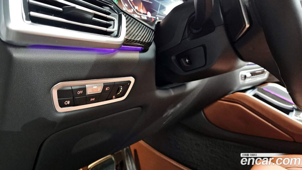 BMW X6 M50i, 2023