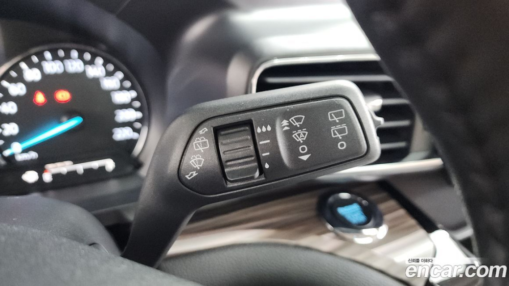 Ford Explorer 2.3 LimIted 4WD, 2023