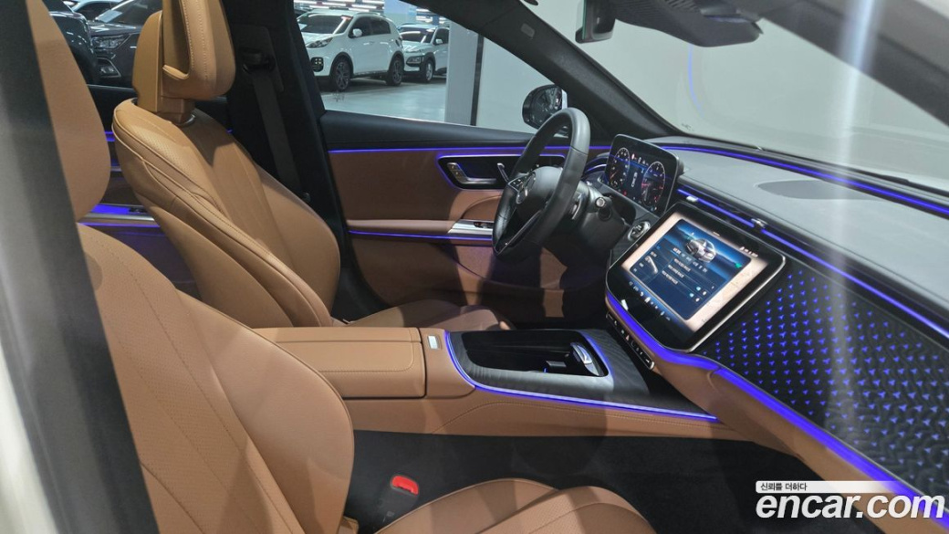 Mercedes-Benz E-Class E220d 4MATIC Exclusive, 2025