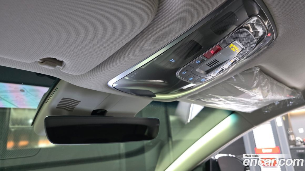Genesis G80 Gasoline 2.5 Turbo 2WD, 2025