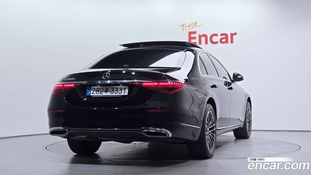Mercedes-Benz S-Class S350 d, 2022