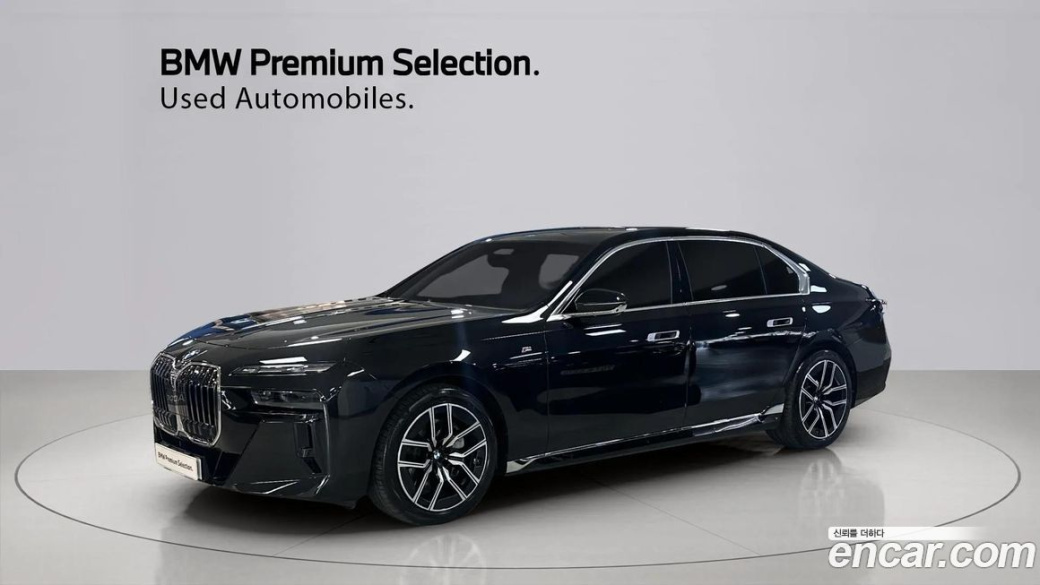BMW 7-Series 740i xDrive M Sport, 2025