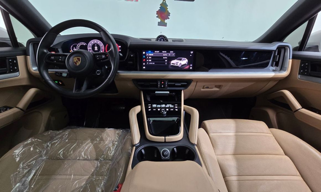 Porsche Cayenne 3.0 Coupe, 2024