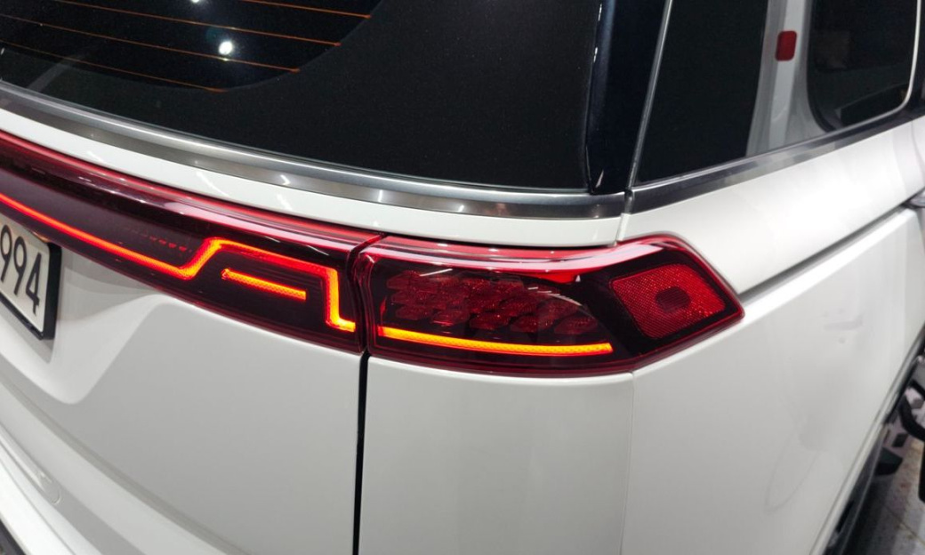 Kia Carnival 9-Seater Noblesse, 2023