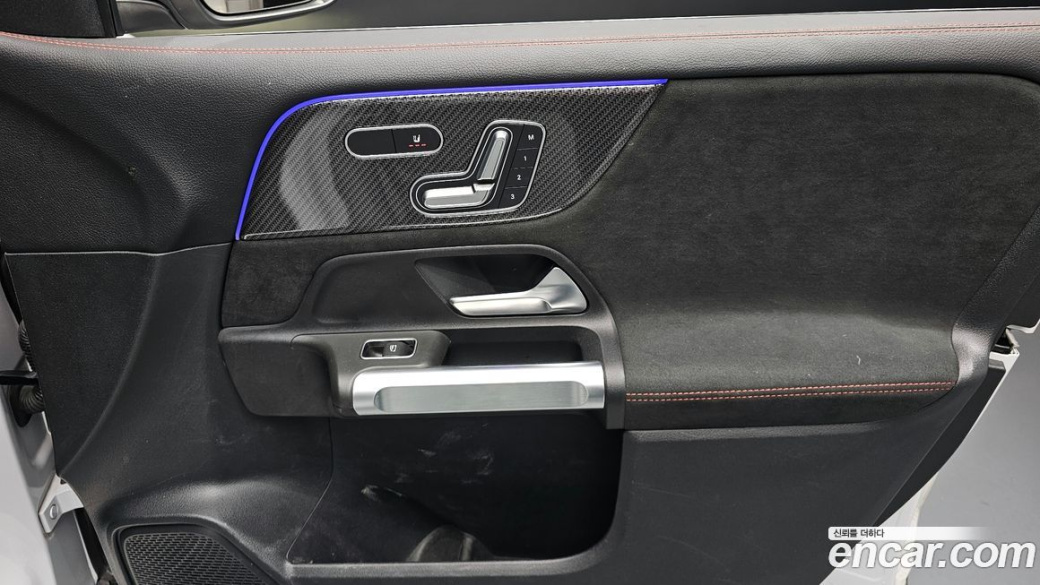 Mercedes-Benz GLB-Class AMG GLB35 4MATIC, 2023