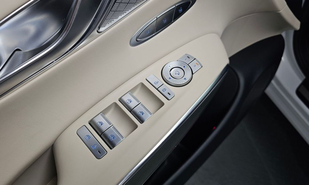 Genesis GV70 2.5T Gasoline AWD, 2023