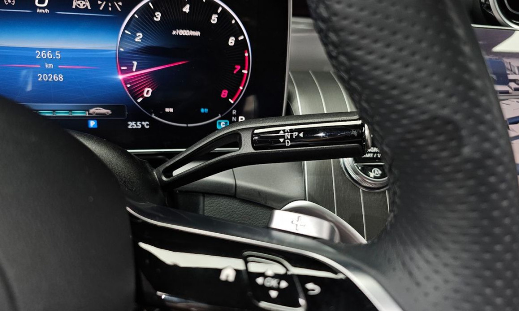 Mercedes-Benz GLC-Class GLC300 4MATIC AMG Line, 2024