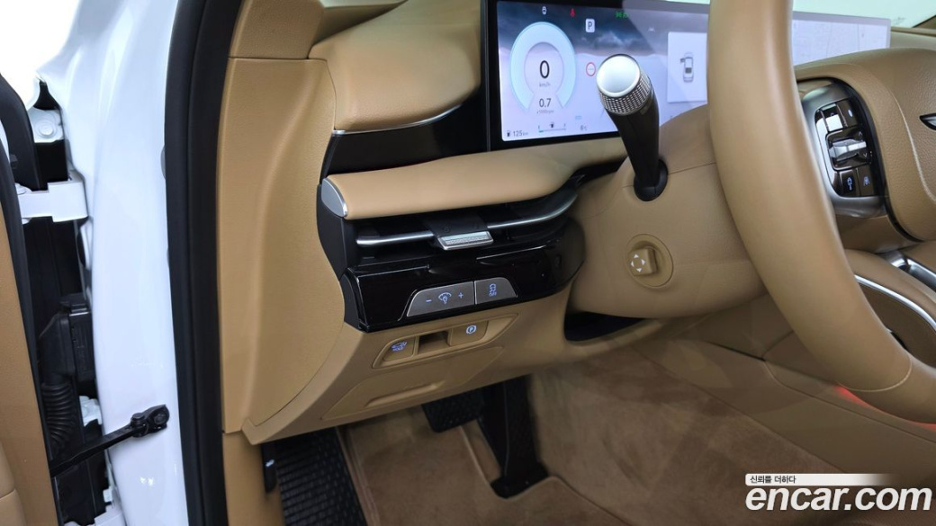 Genesis G80 Gasoline 2.5 Turbo AWD, 2025