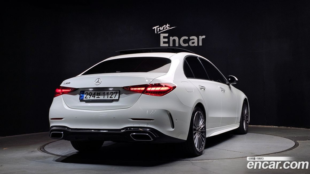 Mercedes-Benz C-Class C300 AMG Line, 2022