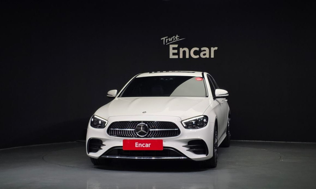 Mercedes-Benz E-Class E220d 4MATIC AMG Line, 2022