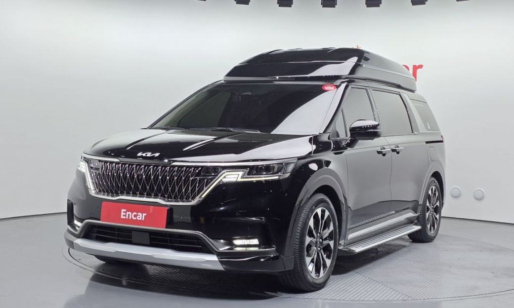 Kia Carnival 7-Seater Hi-Limousine, 2022