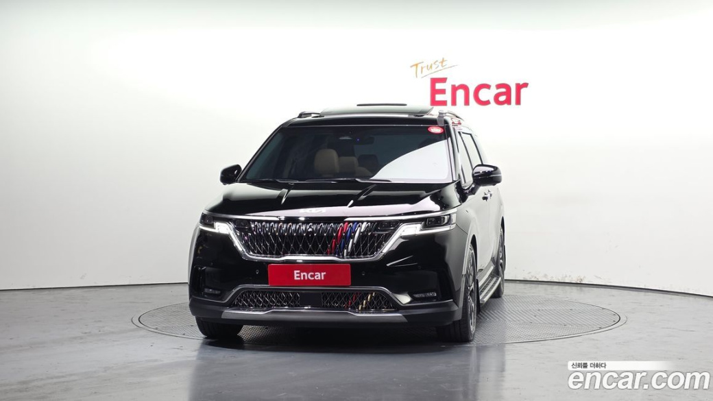 Kia Carnival 9-Seater Signature, 2022